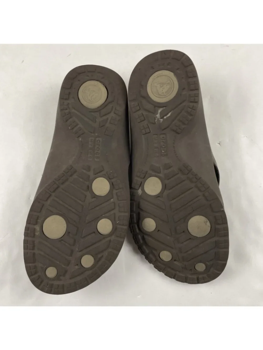 CROCS Modi Sport Flip Flop Sandals Men's 7 Women's 9 Tan Brown Lightweight